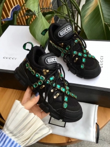 Gucci Shoes 016